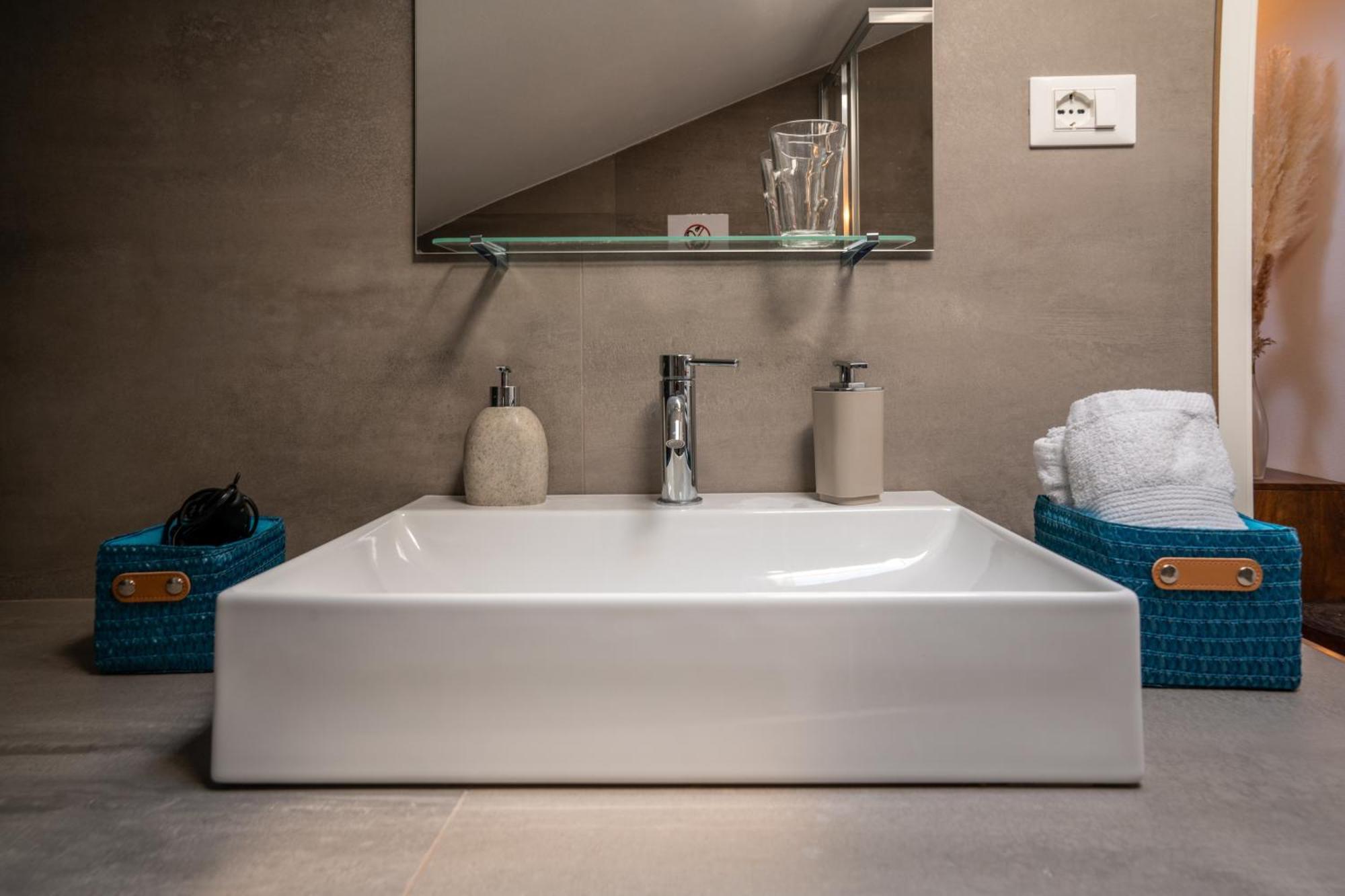 Piazza Maggiore Santa Margherita B&B Bolonya Oda fotoğraf